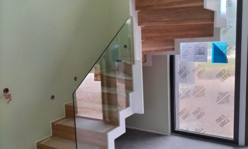 Escalier sur mesure métal et bois avec contremarche 